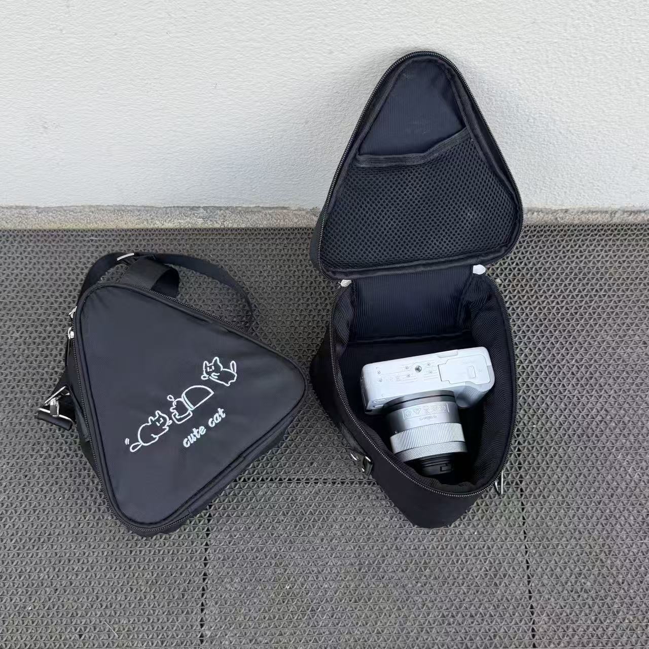 Cute Cartoon High-Appearance T - Camera Bag Travel ulasan dan harga